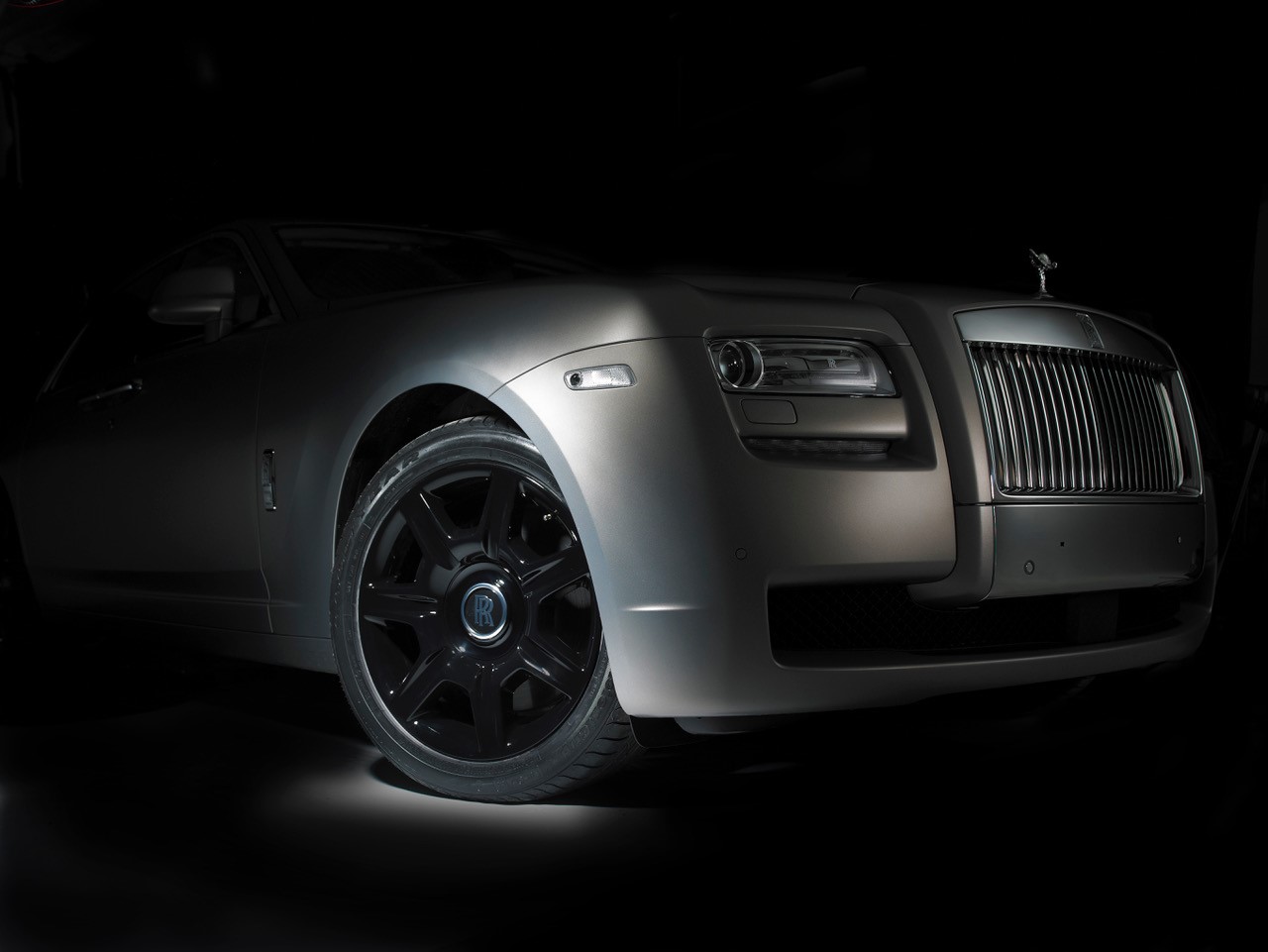 Rolls Royce Close Up